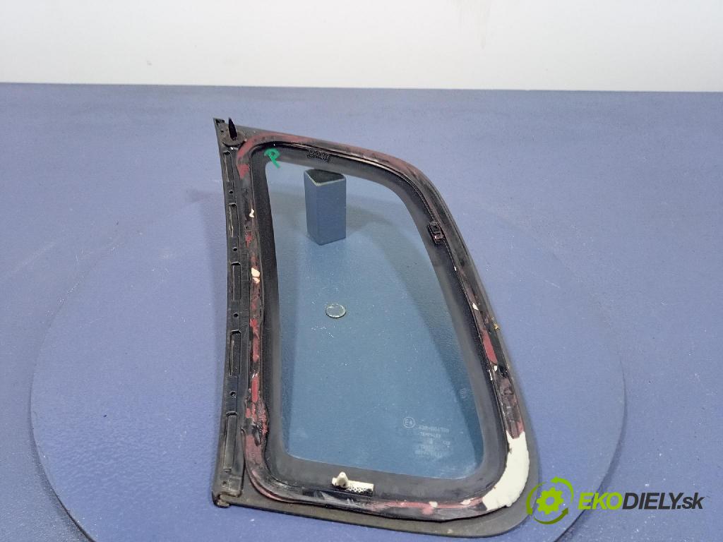 Suzuki Ignis 2001 sklo Karosérie: Zad: 