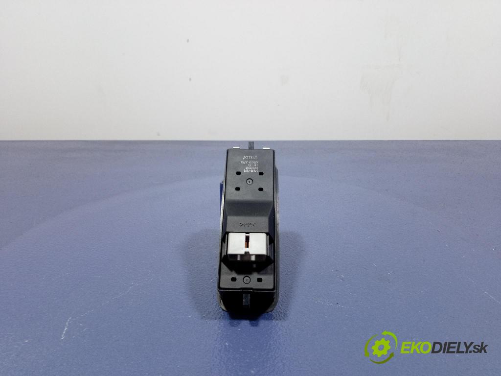 Suzuki Ignis 2001 Přepínač Sklenka: 37990-75F0