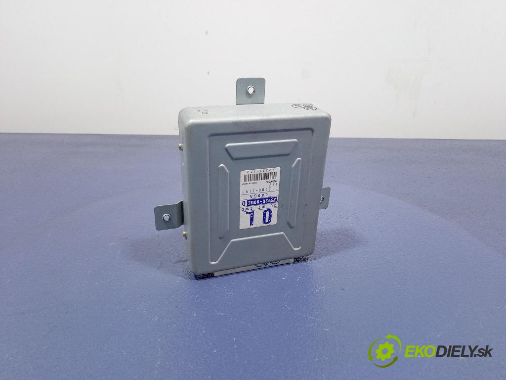 Suzuki Ignis 2001 řídící jednotka Motor: 33920-80GE