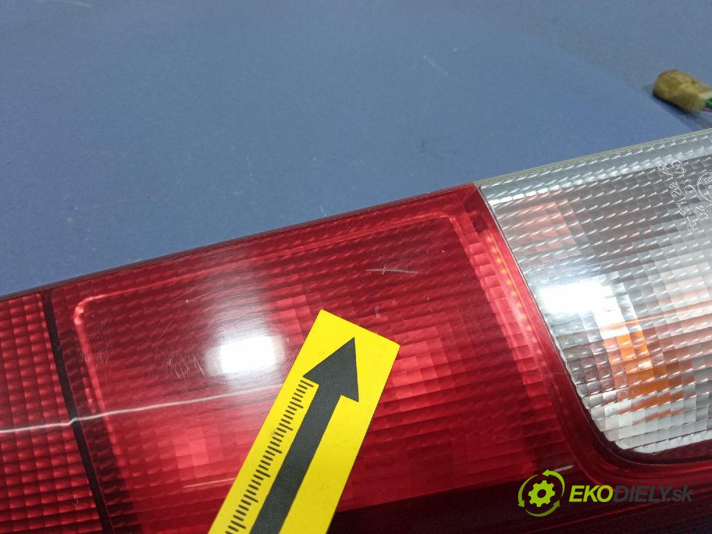 Suzuki Ignis 2001 svetlo / reflektor zad ľavá Vonkajsia: 35655-74G0L