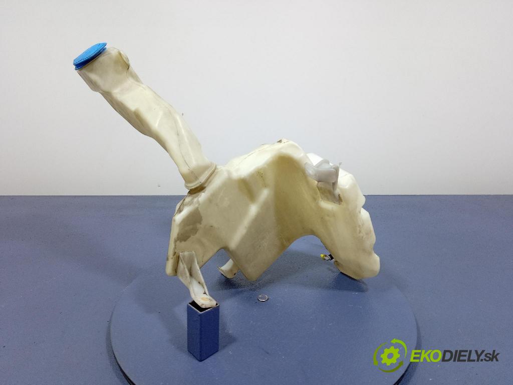 Vw Passat 2004 nádržka Podložka: 3B0955453AF