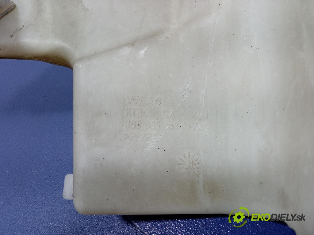 Vw Passat 2004 nádržka Podložka: 3B0955453AF