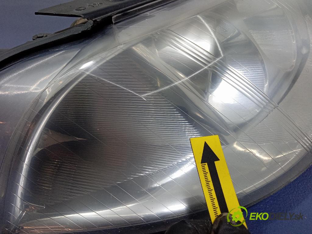 Vw Passat 2004 světlo v pravo: 20-6243