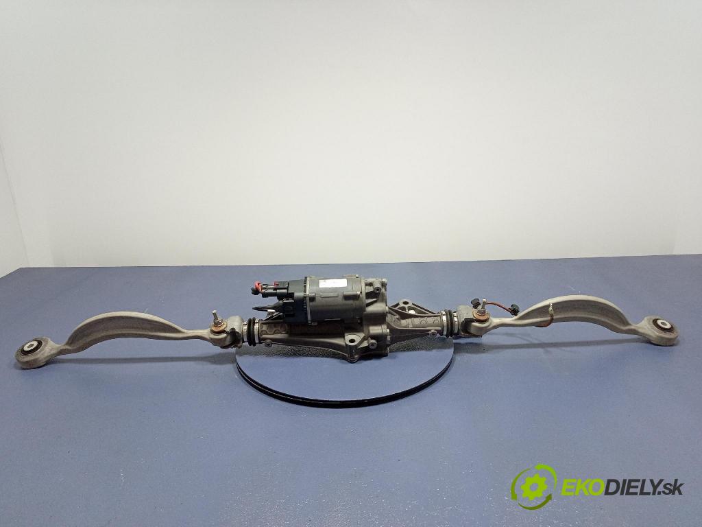 Audi SQ8 2022 Ozubené kolo: volant 4M0501055AC