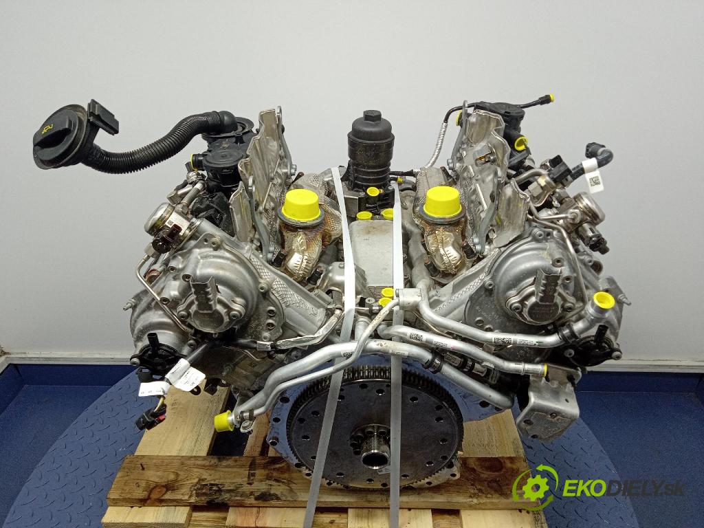 Audi SQ8 2022 motor Benzín DCU