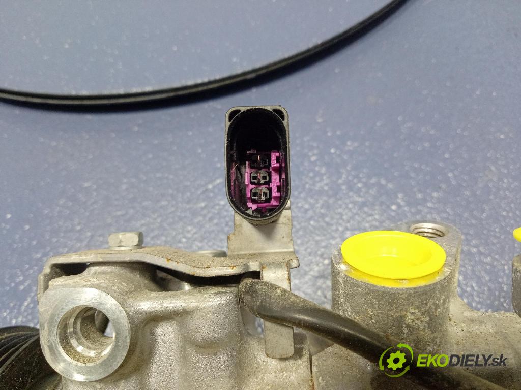 Audi SQ8 2022 Kompresor: Klimatizace: 4M0816803C