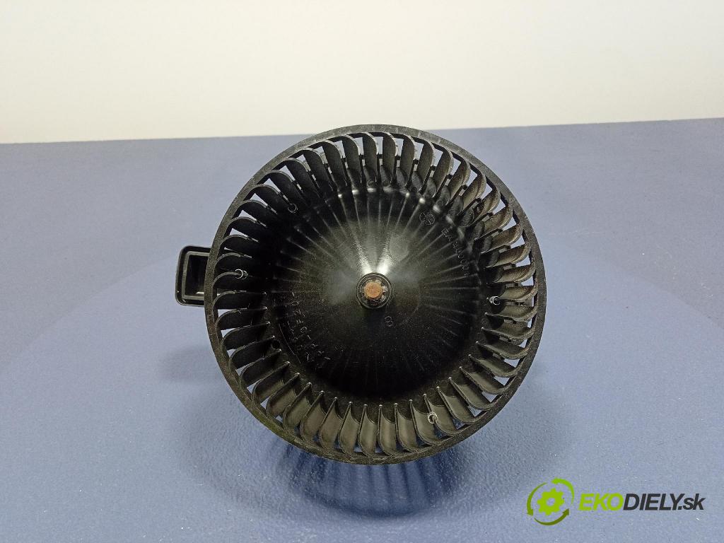 Audi SQ8 2022 ventilátor Vzduch: 4M1820021C