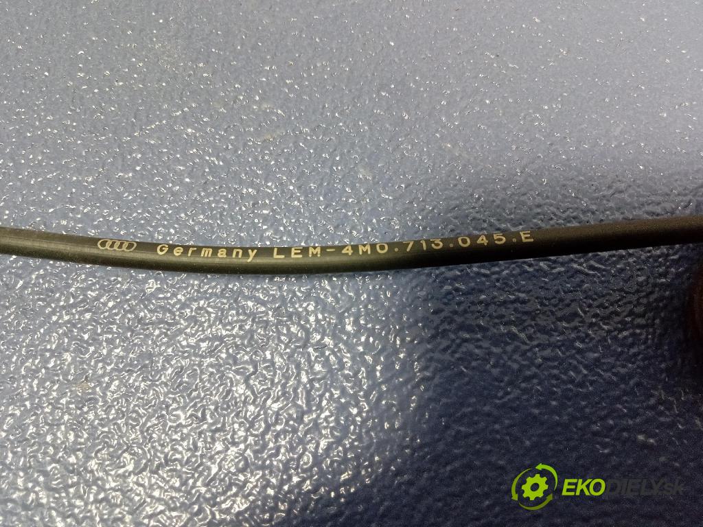 Audi SQ8 2022 Odkazy: 4M1713035C