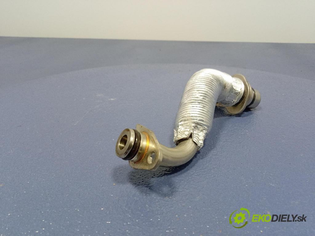 Audi SQ8 2022 rúrka Olej 0P2145772A