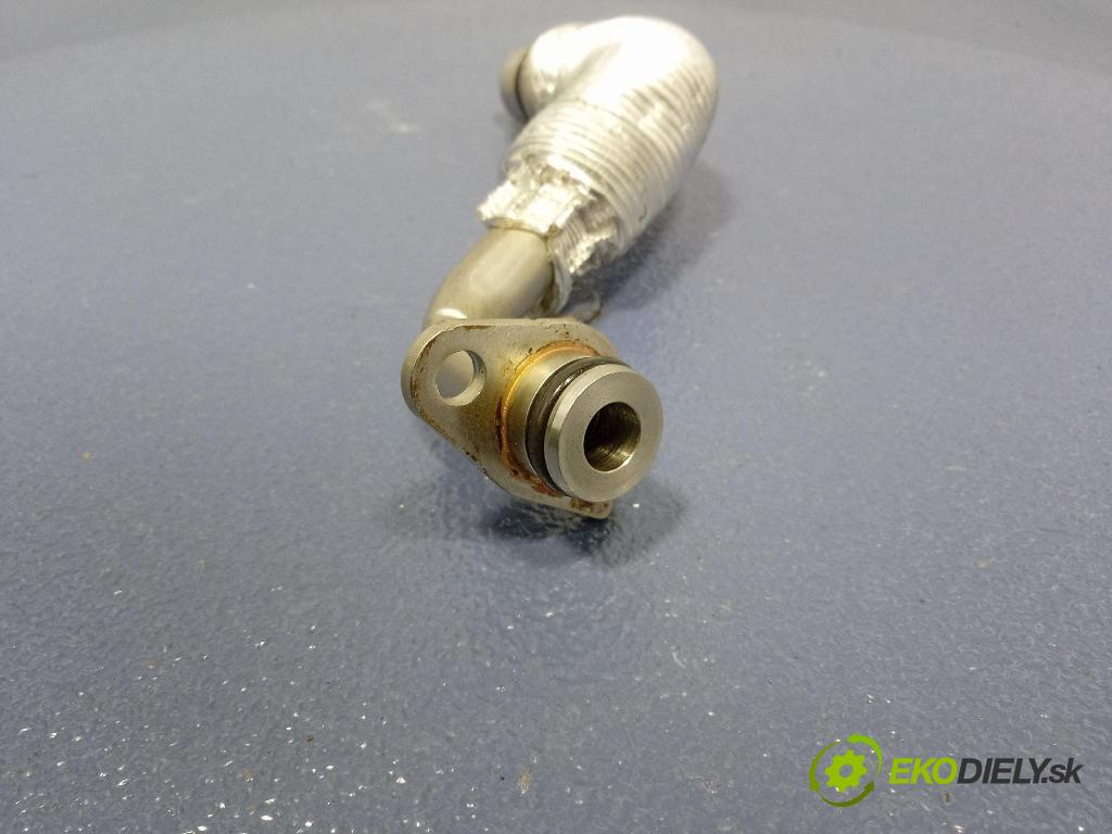 Audi SQ8 2022 rúrka Olej 0P2145771