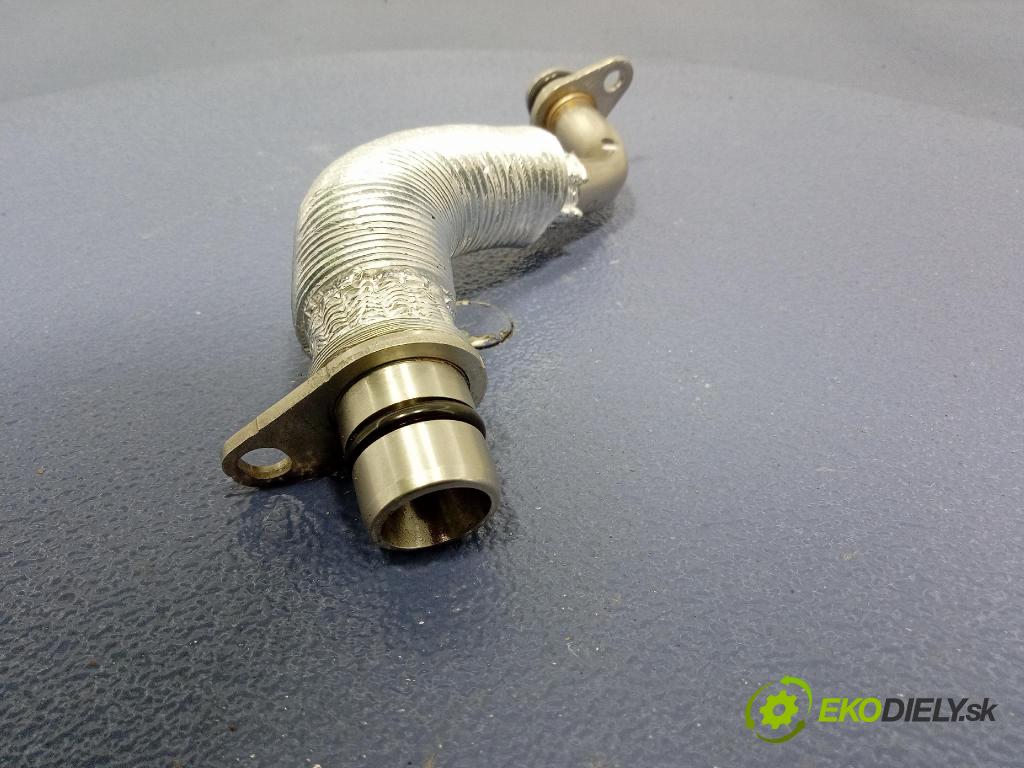 Audi SQ8 2022 rúrka Olej 0P2145771