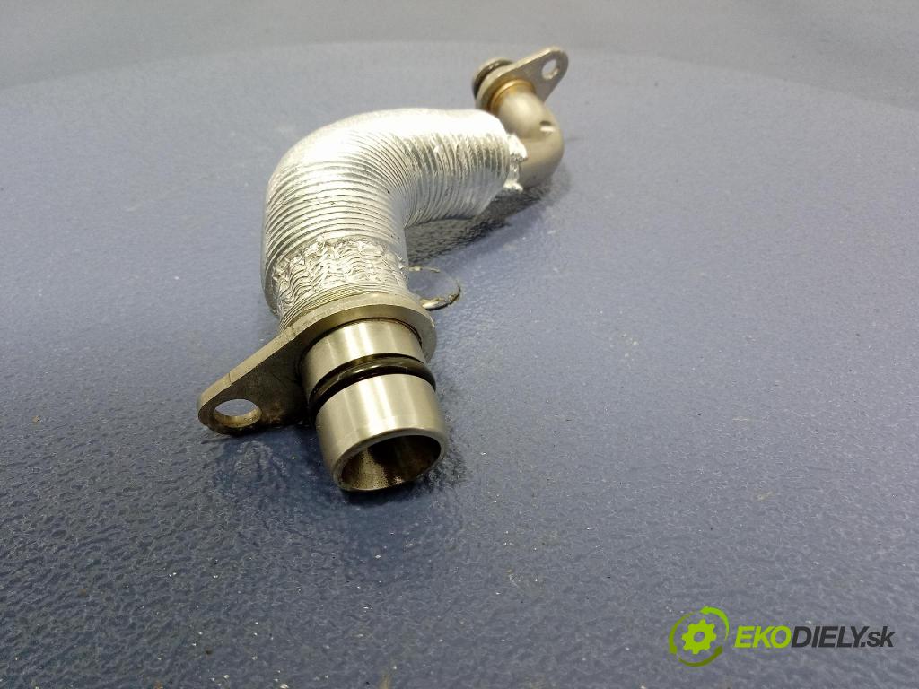 Audi SQ8 2022 rúrka Olej 0P2145771