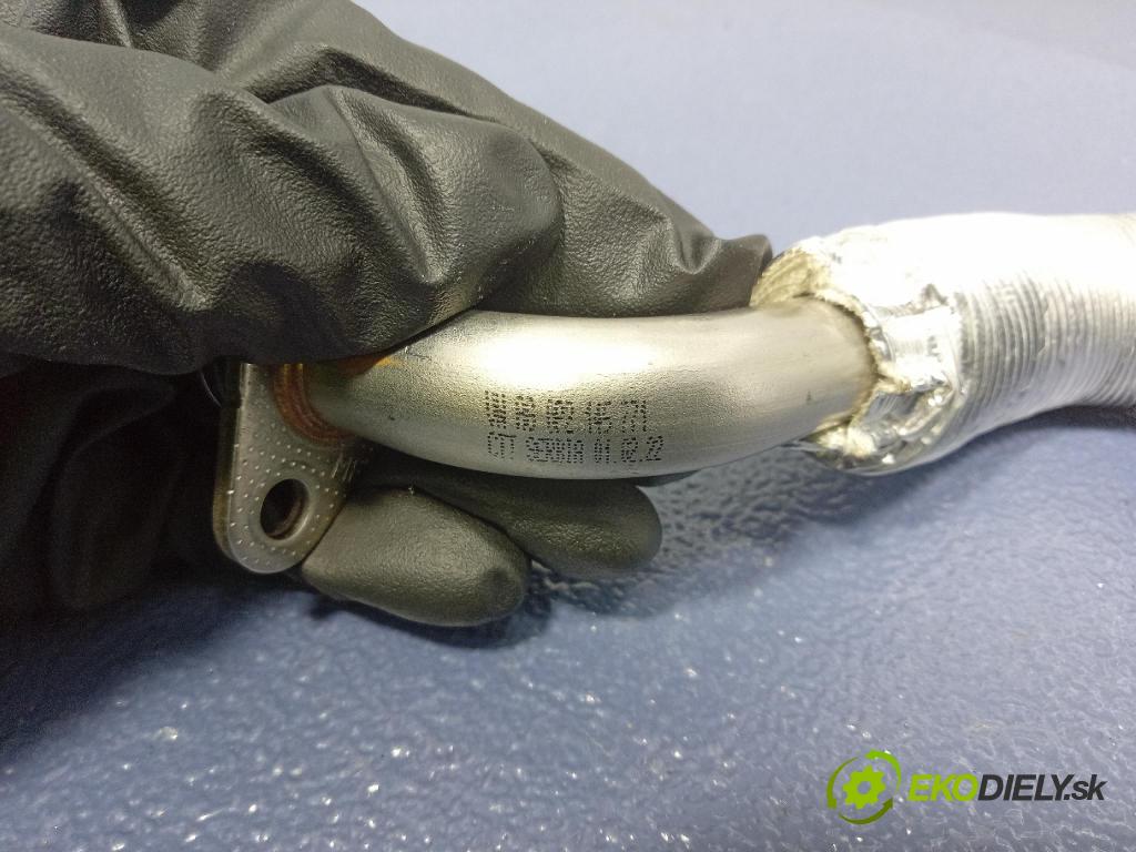 Audi SQ8 2022 rúrka Olej 0P2145771