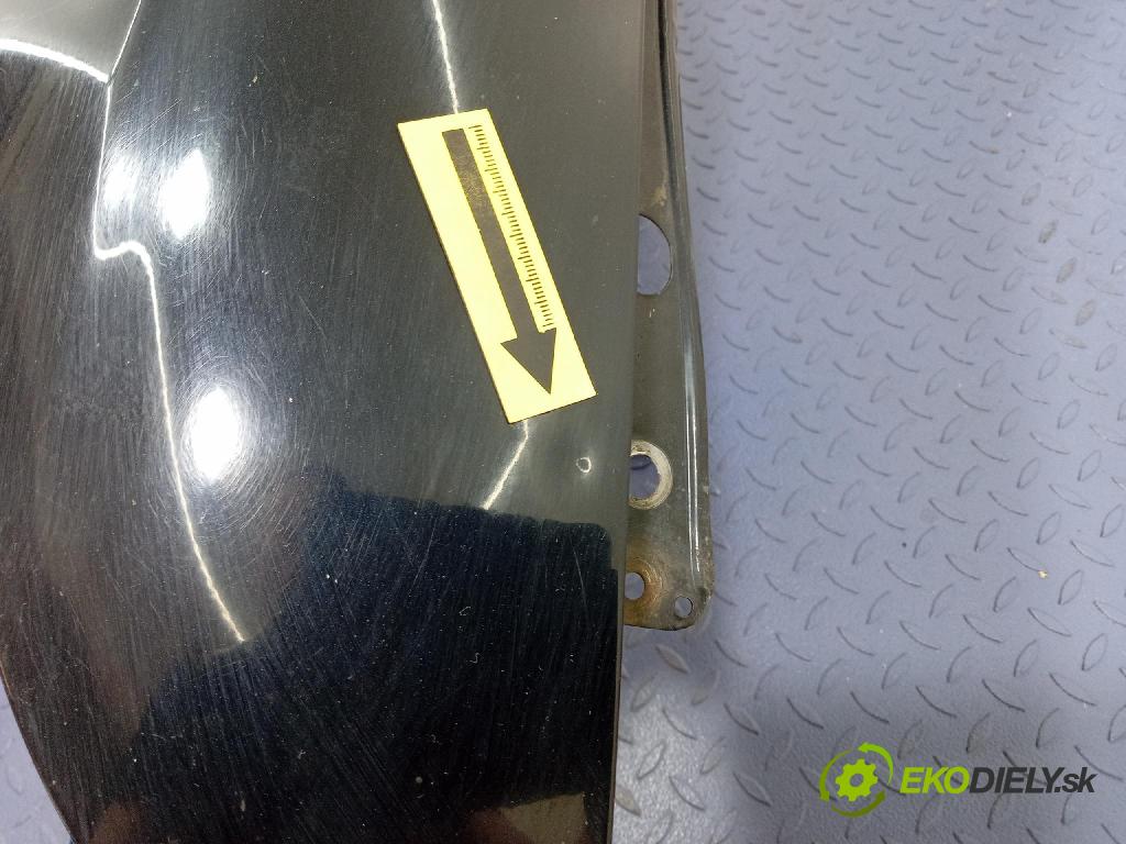 Honda City 2008 blatník Predné v pravo: