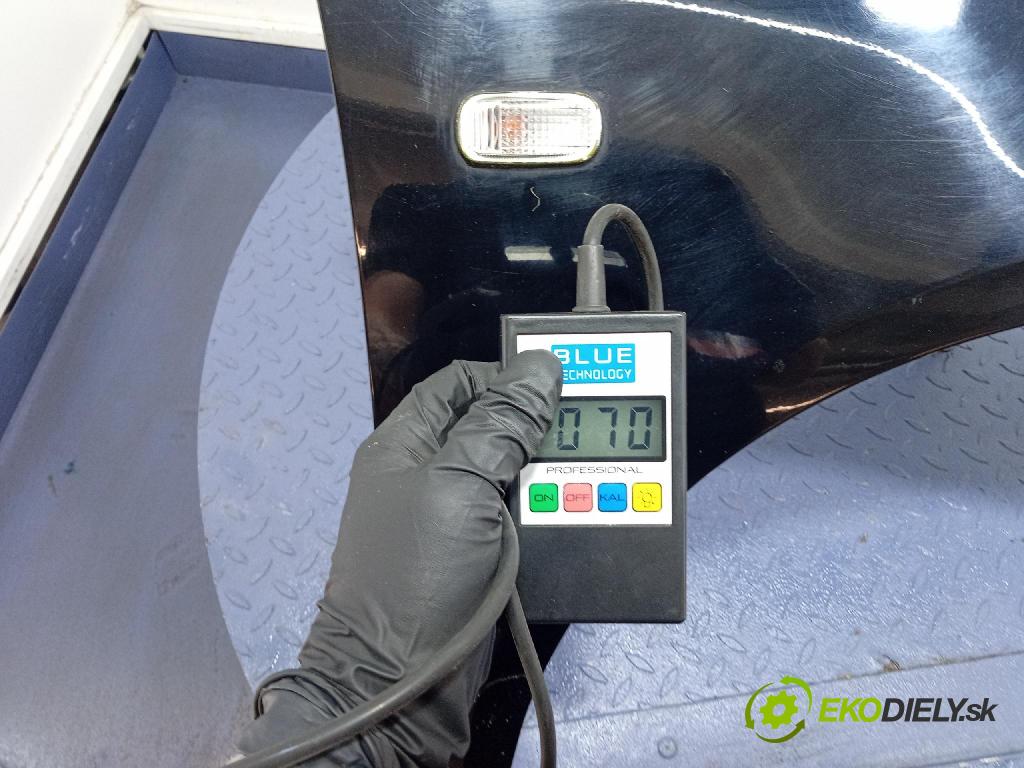 Honda City 2008 blatník Predné v pravo: