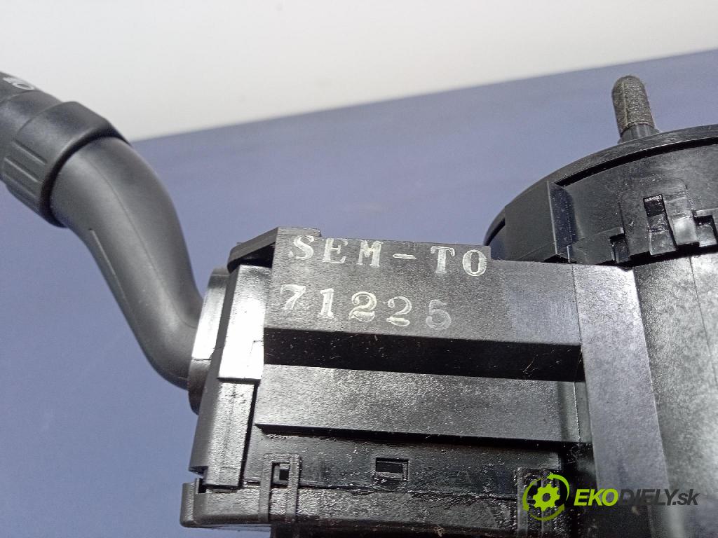 Honda City 2008 prepínač Komplex: