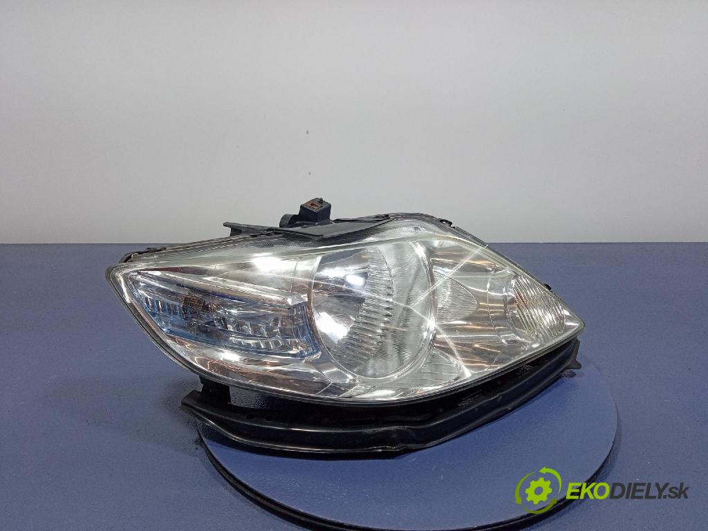 Honda City 2008 Reflektor: v pravo: STANLEY P5658