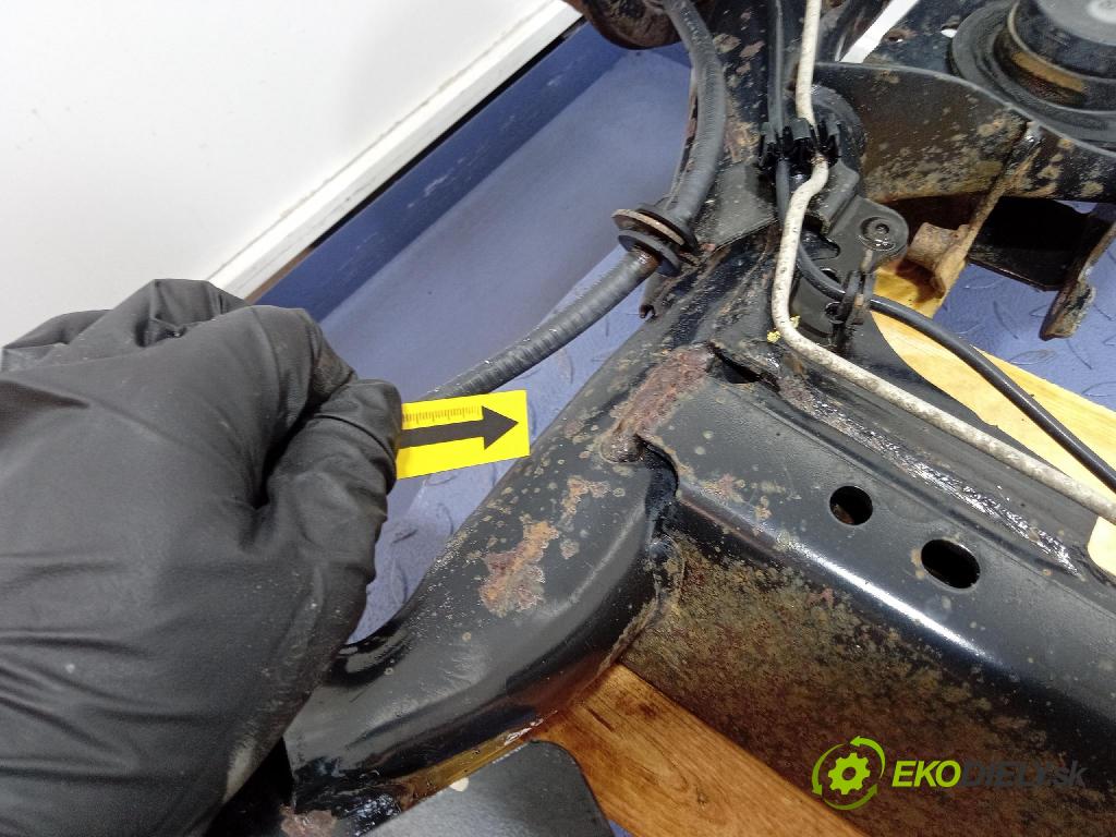 Dacia Lodgy 2018 výstuha Pozastavenia: zad 555117070R