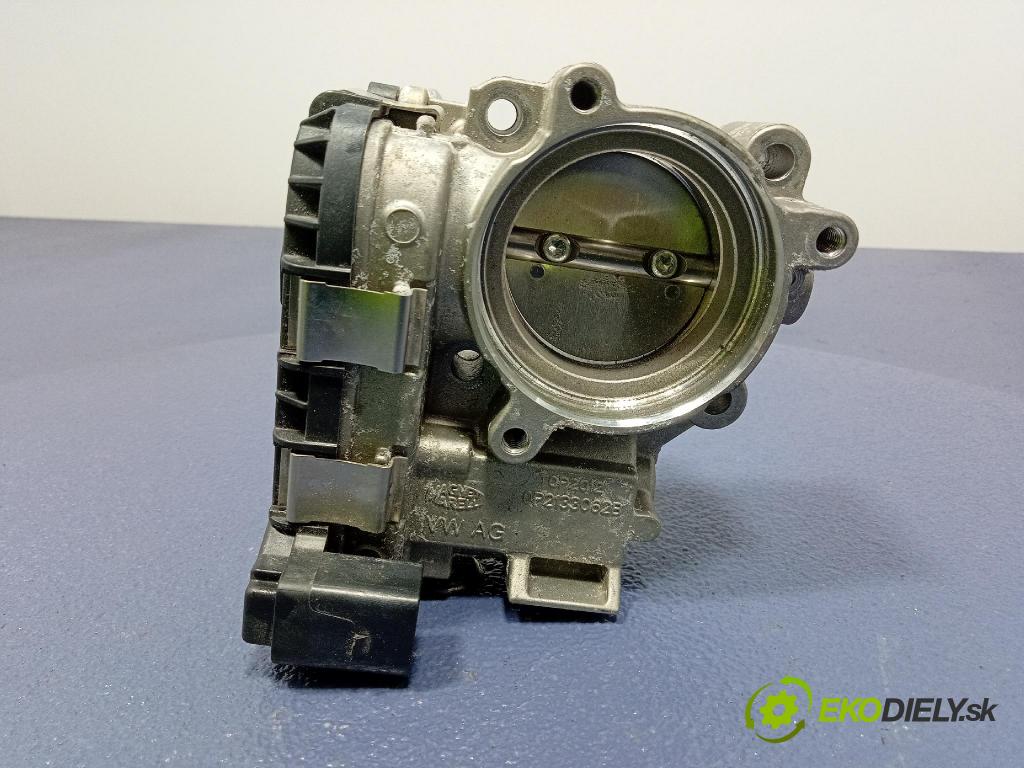 Audi SQ8 2022 klapka 0P2133062B