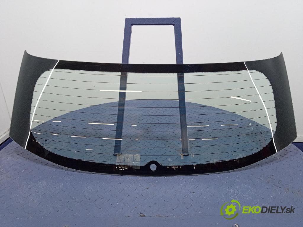 Hyundai I20 2015 sklo zadna