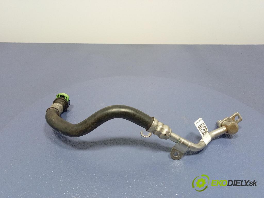 Audi SQ8 2022 trubka Olejový: 4N0317818AF