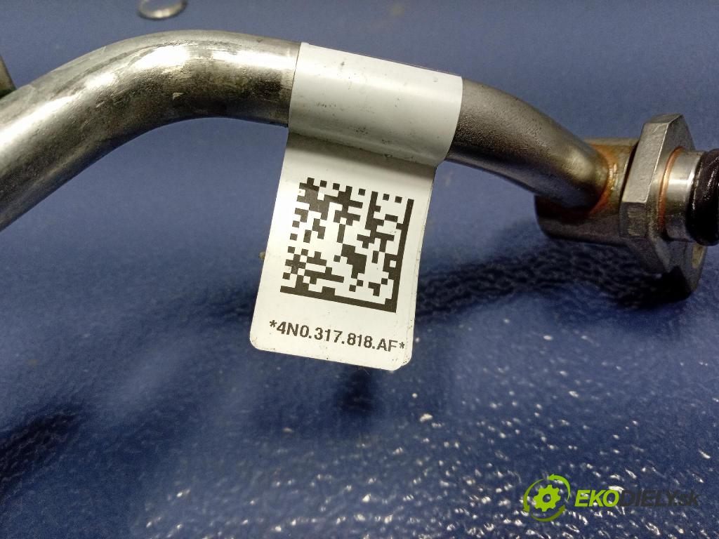 Audi SQ8 2022 trubka Olejový: 4N0317818AF