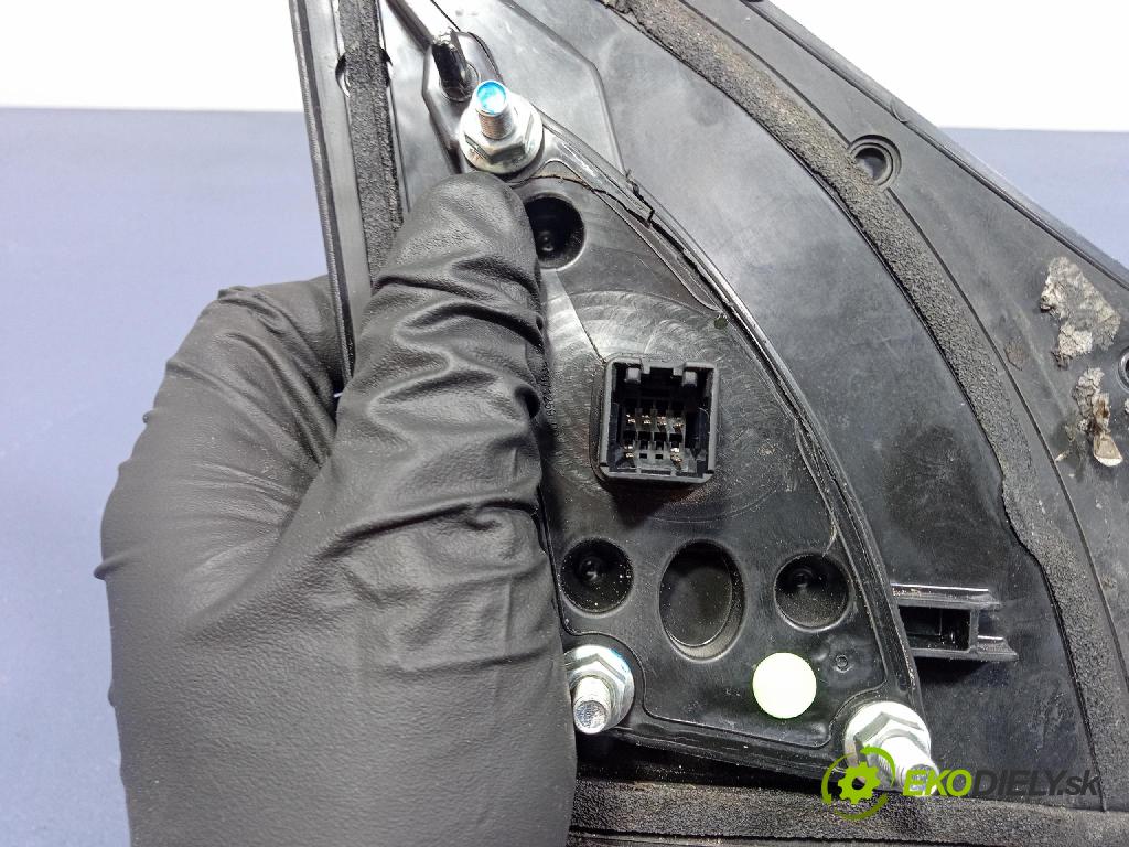 Hyundai I20 2015 zrkadlo Vľavo: