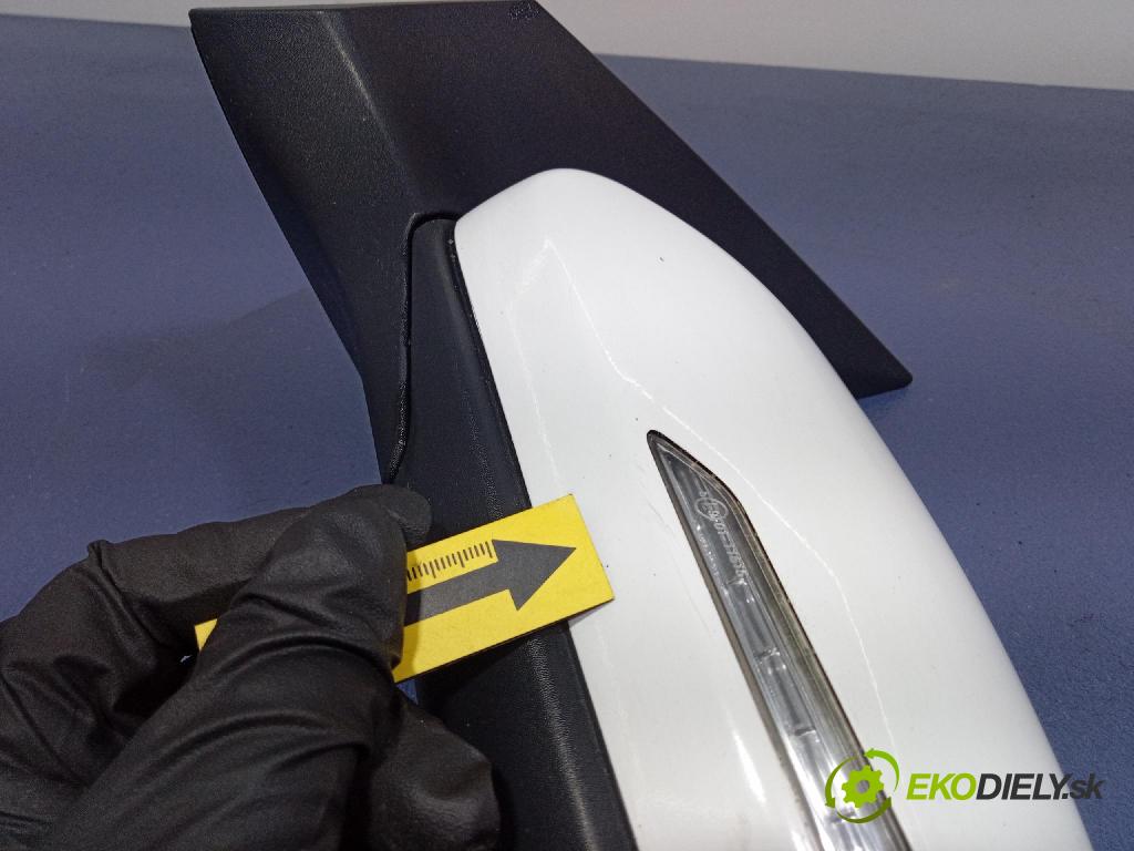 Hyundai I20 2015 zrkadlo Vľavo: 