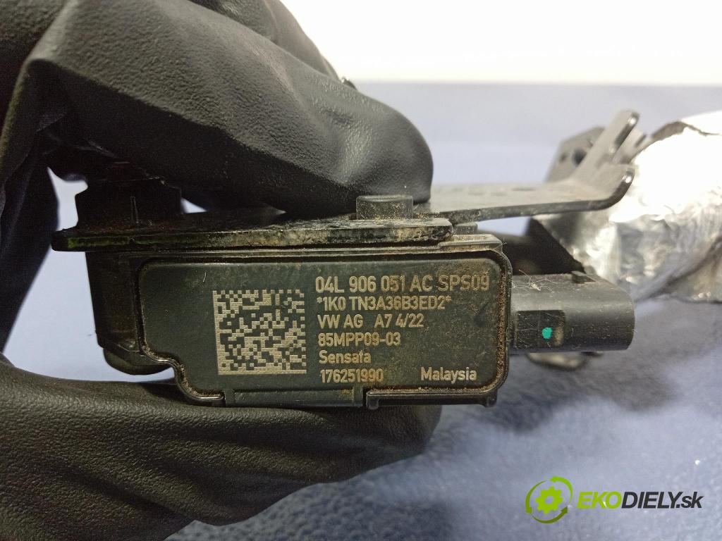 Audi SQ8 2022 snímač 04L906051AC
