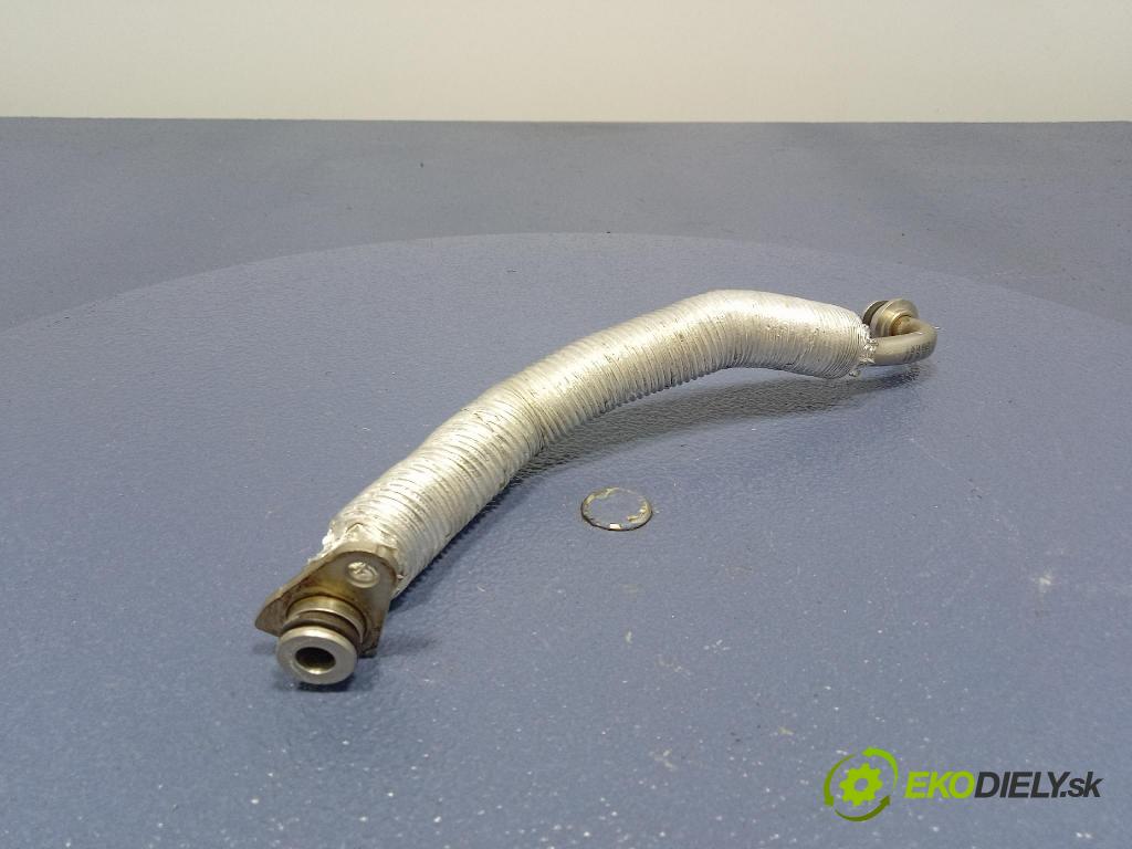 Audi SQ8 2022 rúrka Olej OP2145909A