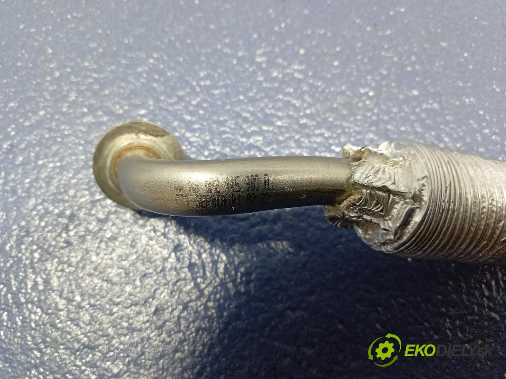 Audi SQ8 2022 rúrka Olej OP2145909A