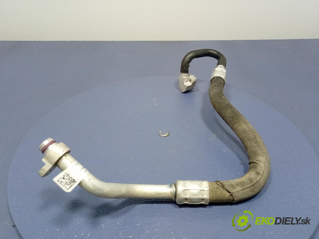 Audi SQ8 2022 trubka Klimatizace: 4M0816743AC