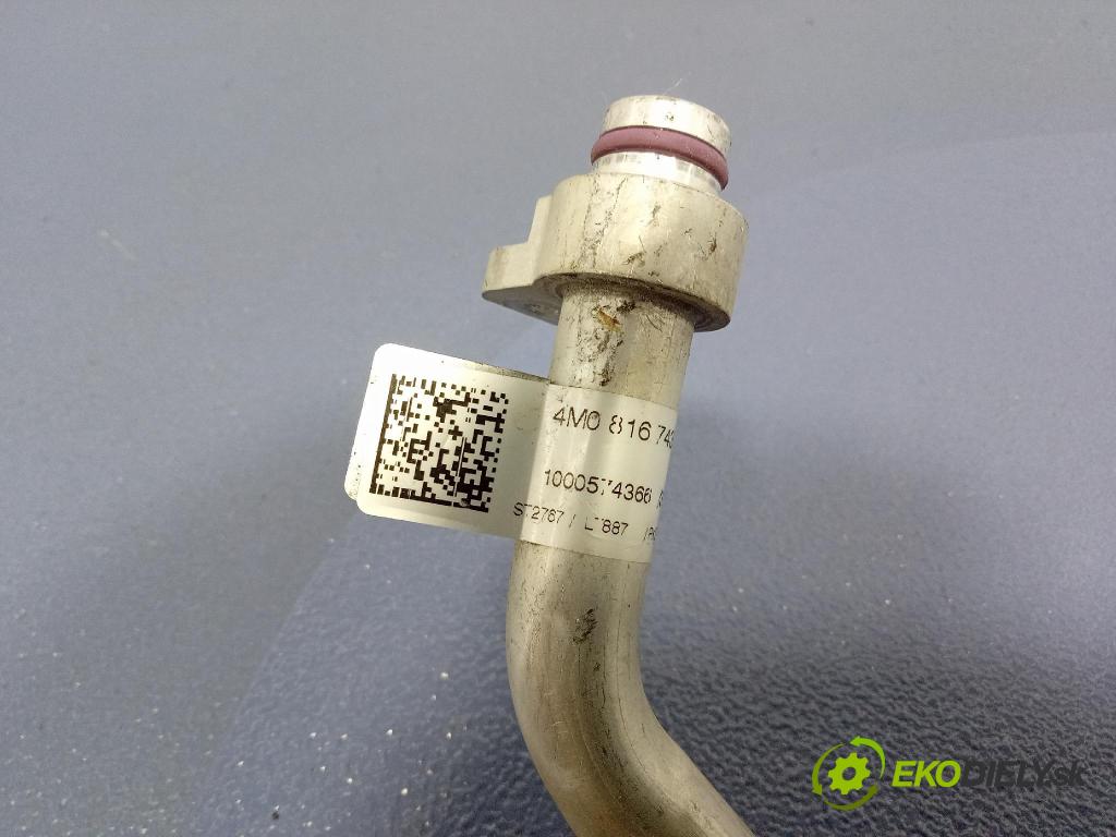 Audi SQ8 2022 trubka Klimatizace: 4M0816743AC