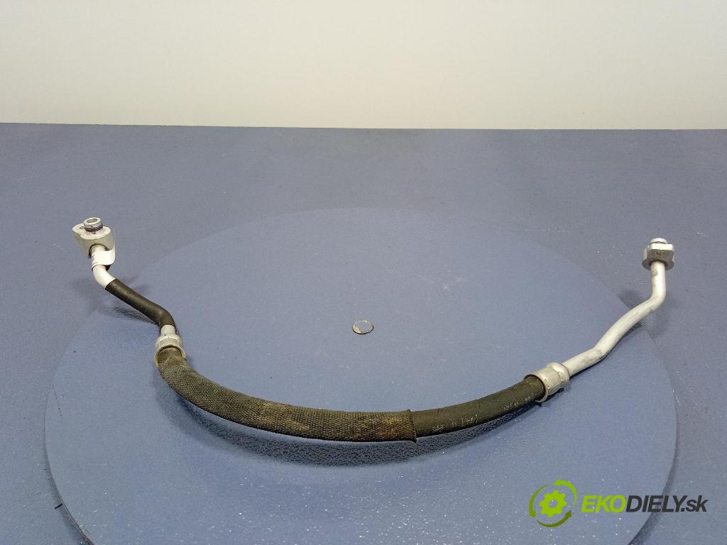 Audi SQ8 2022 rúrka Klimatizácia: 4M0816721DB