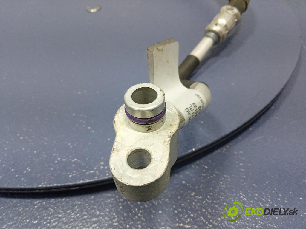 Audi SQ8 2022 rúrka Klimatizácia: 4M0816721DB