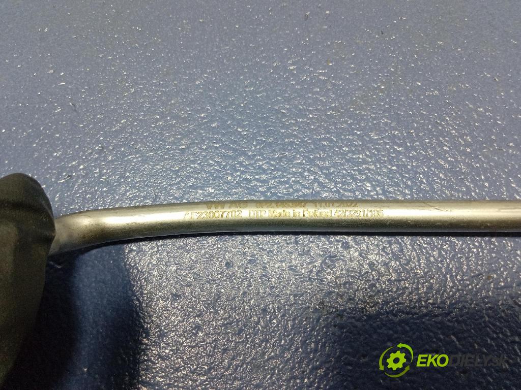 Audi SQ8 2022 rúrka Chladič: 0P2145947