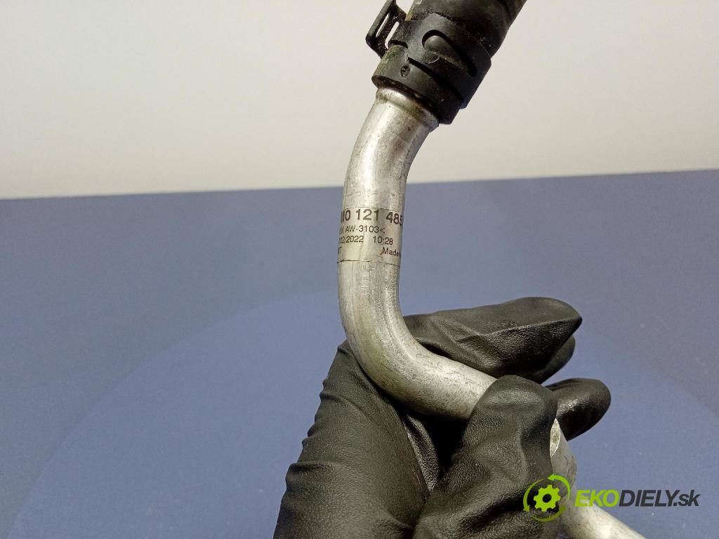 Audi SQ8 2022 rúrka Chladič: 4M0121485CQ