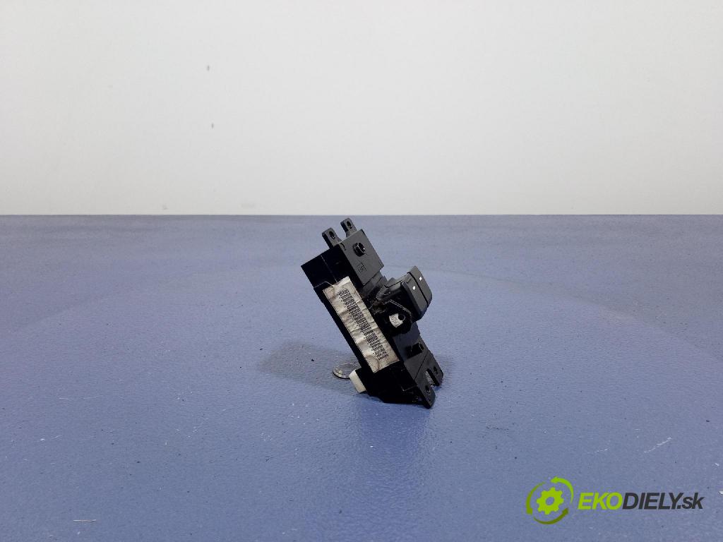 Hyundai I20 2015 prepínač Okná: 299139875