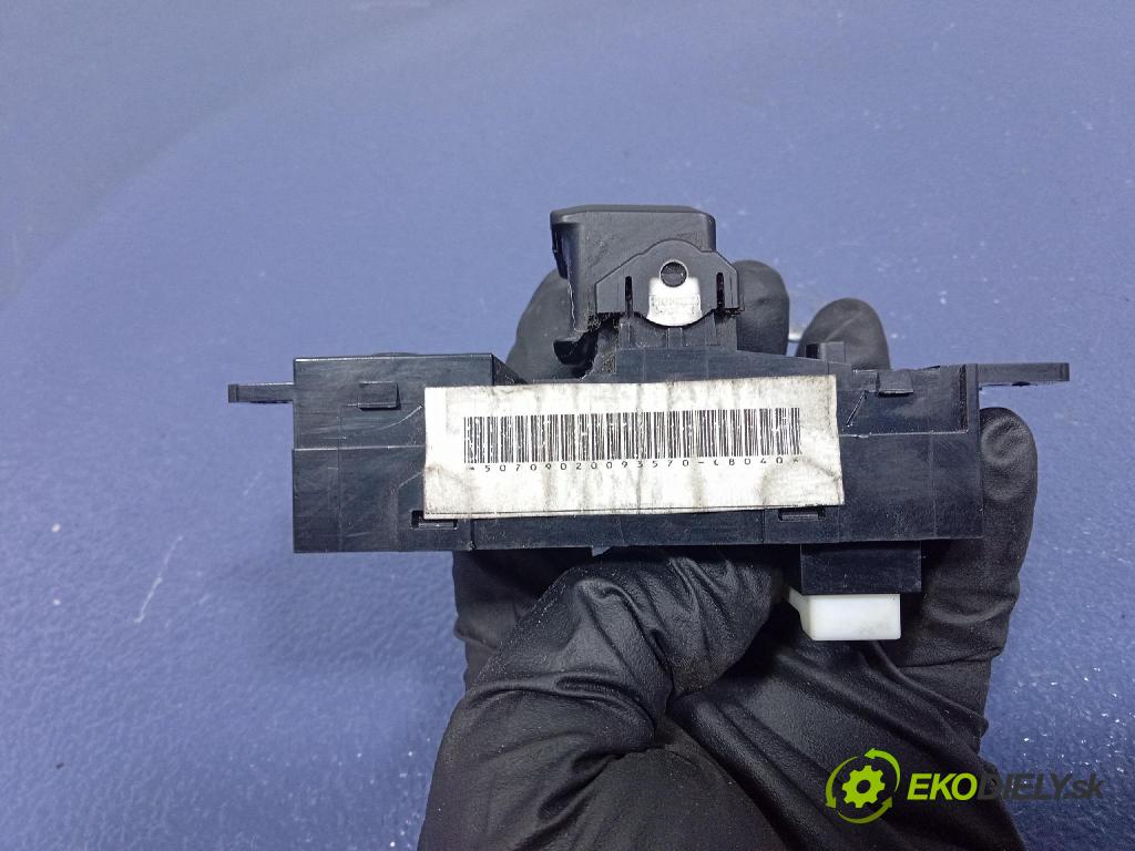 Hyundai I20 2015 prepínač Okná: 299139875