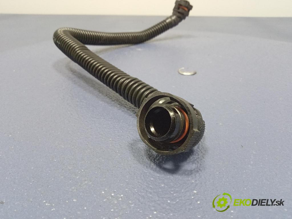 Audi SQ8 2022 rúrka Vzduch: 0P2103282A