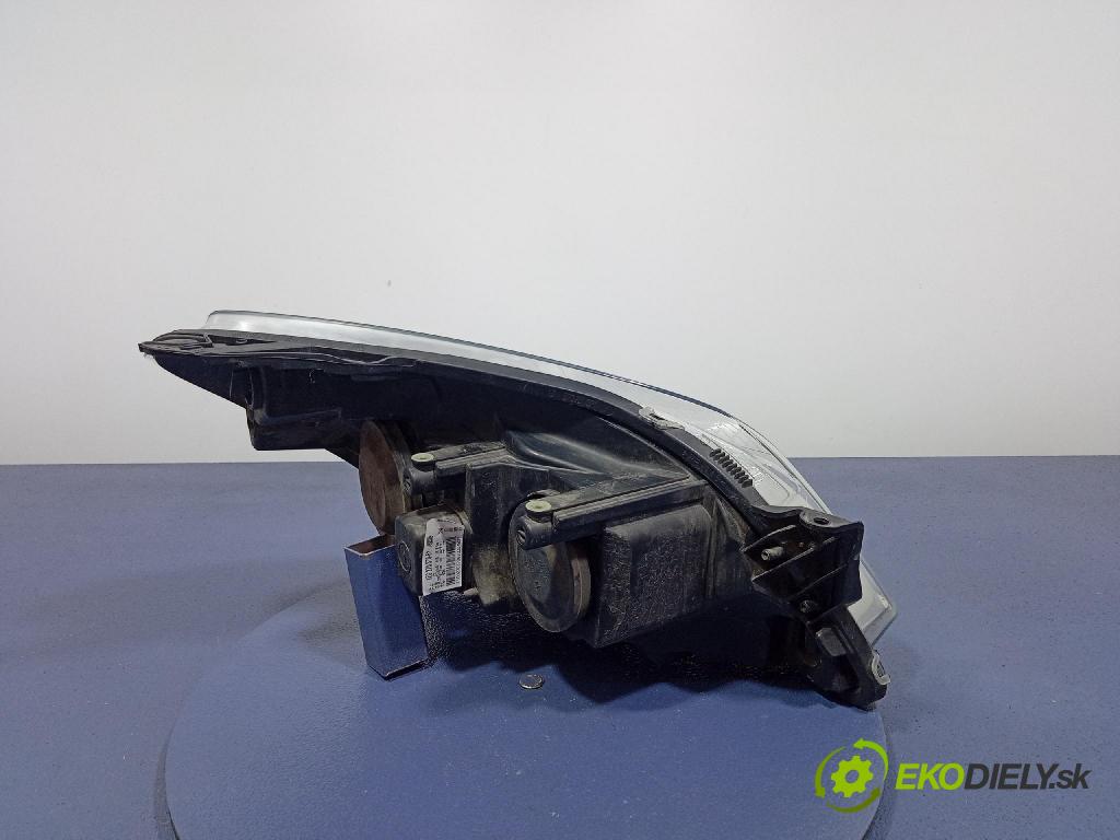 Opel Astra 2009 Reflektor: Vľavo: 1EG270370-61