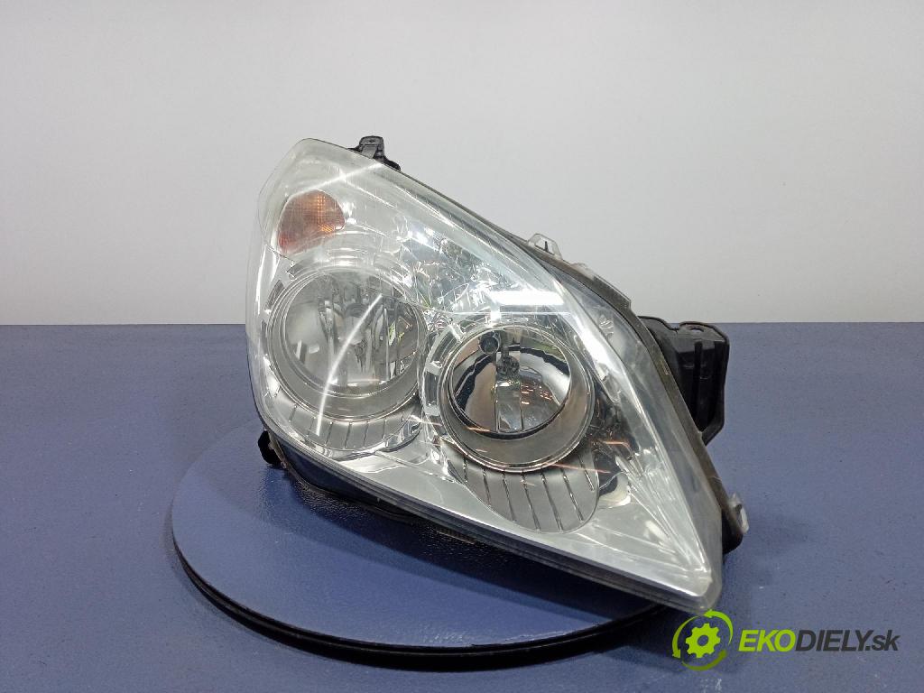 Opel Astra 2009 Reflektor: v pravo: 13239289