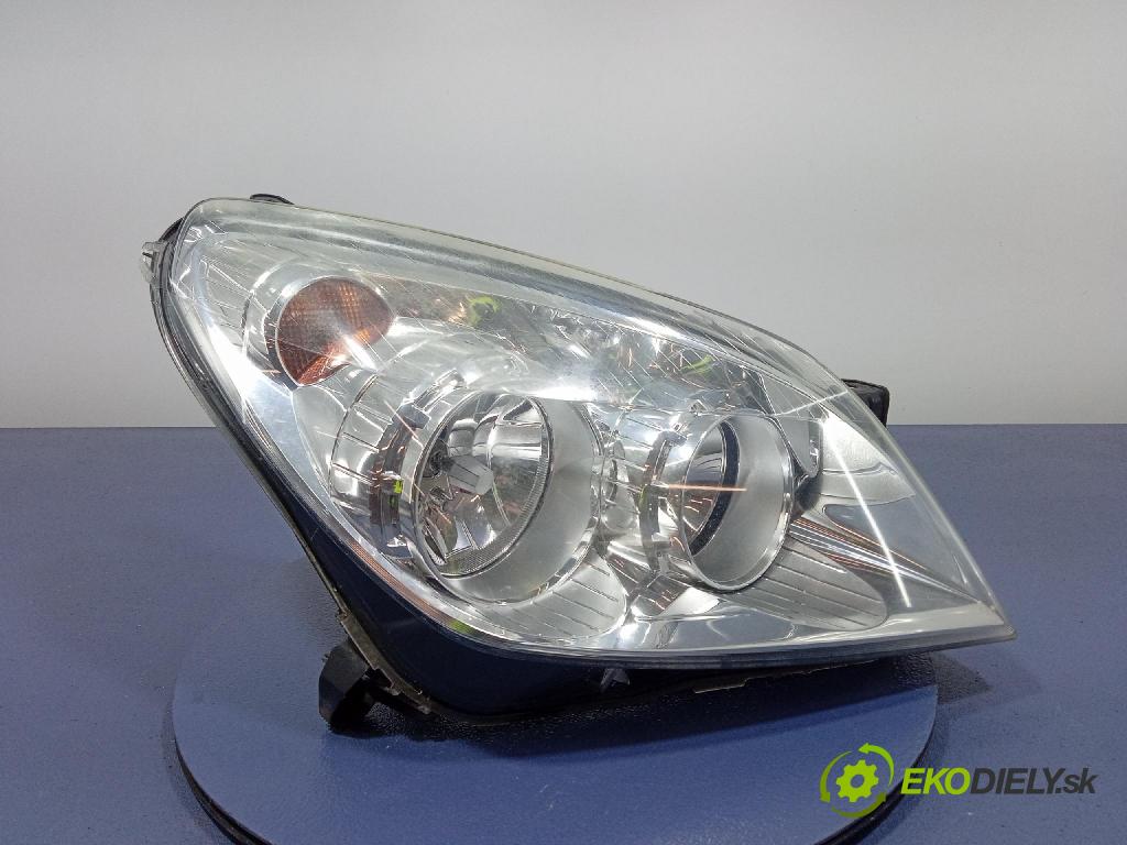 Opel Astra 2009 Reflektor: v pravo: 13239289