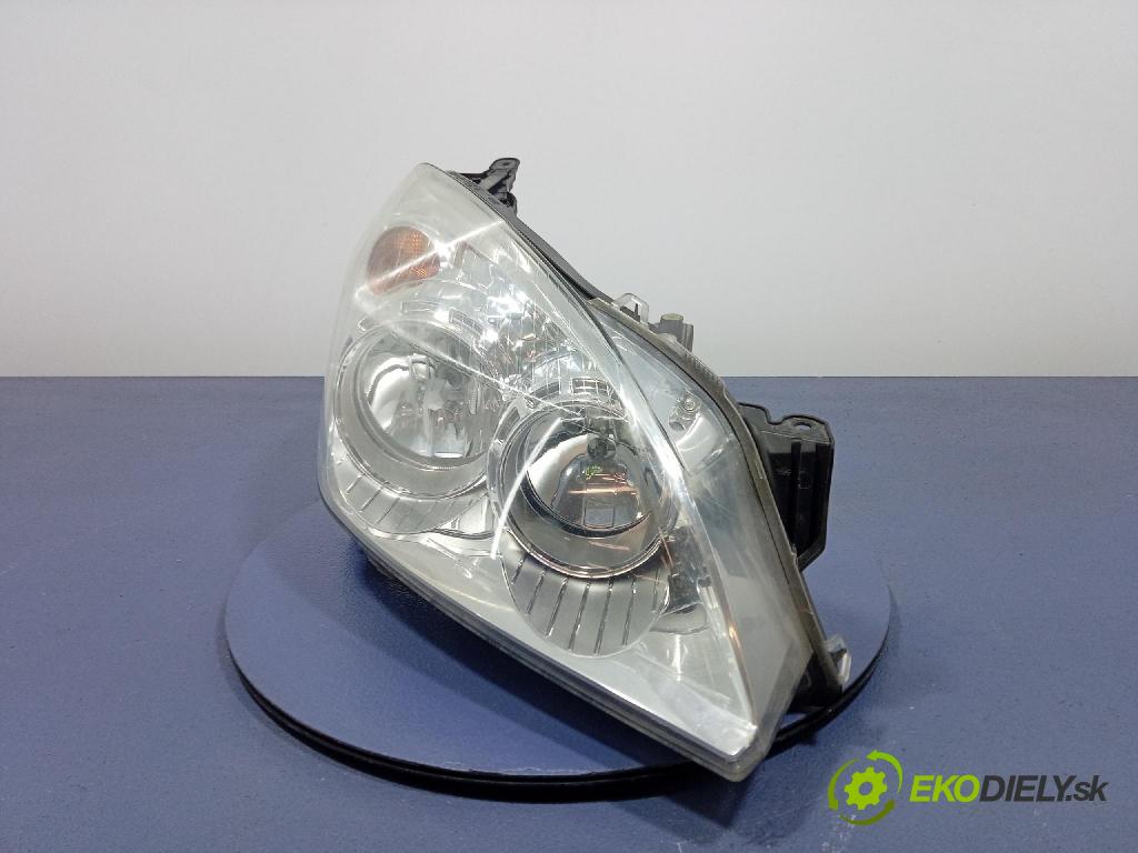 Opel Astra 2009 Reflektor: v pravo: 13239289