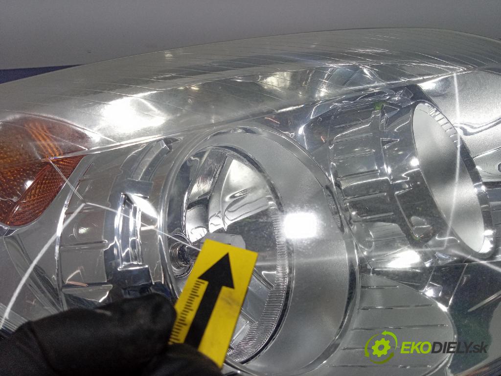 Opel Astra 2009 Reflektor: v pravo: 13239289