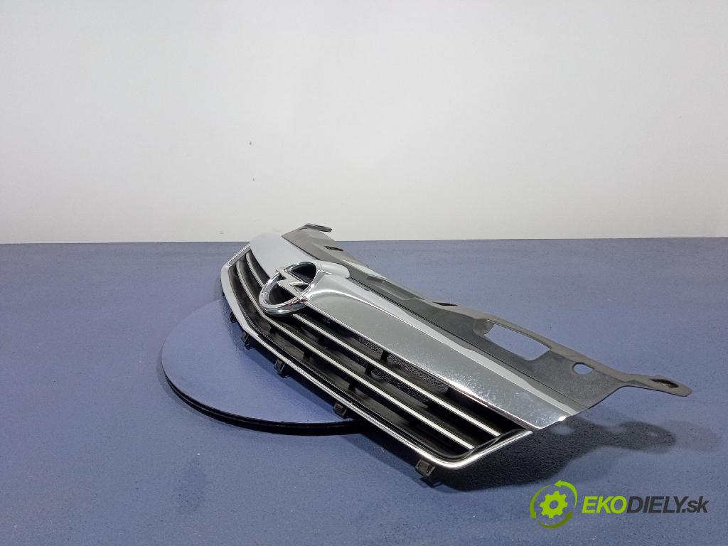 Opel Astra 2009 miežka / Gril: 13225775