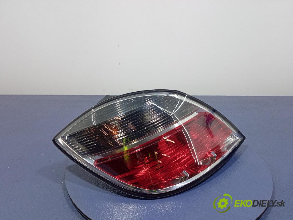 Opel Astra 2009 svetlo / reflektor zad ľavá Vonkajsia: 13222324