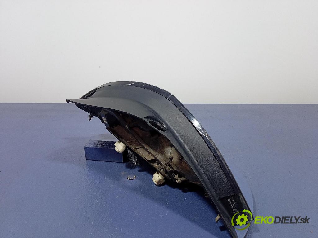 Opel Astra 2009 svetlo / reflektor zad Prava: Vonkajsia: 13222325