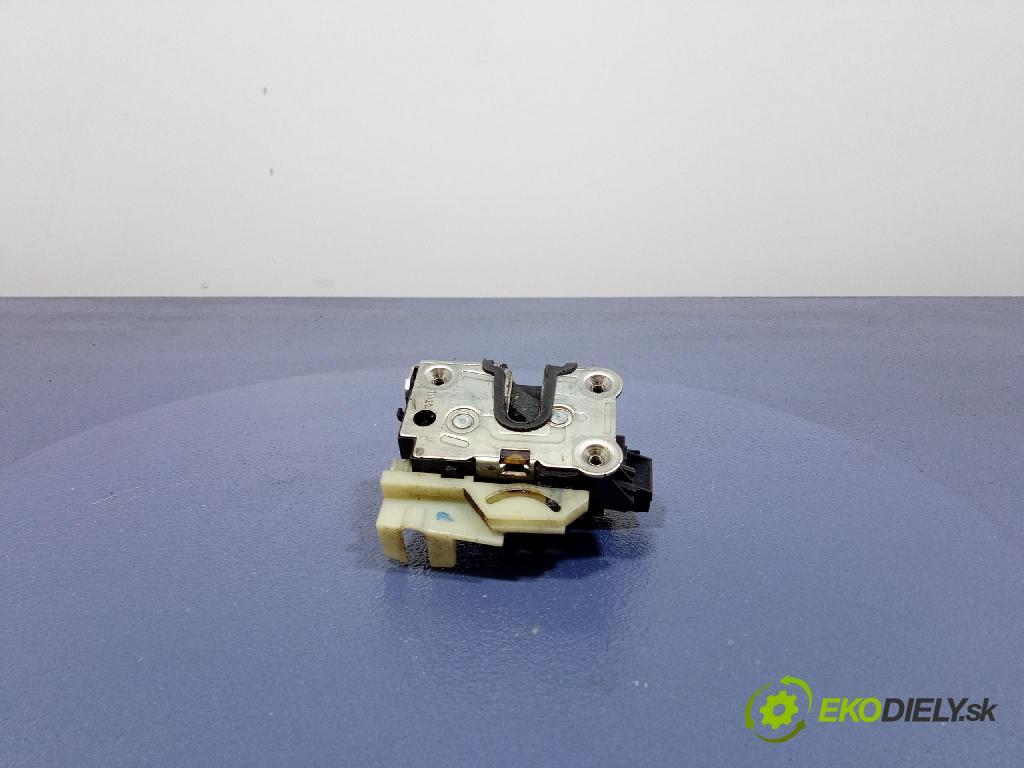 Dacia Lodgy 2018 zámok dvere Predné Vľavo: