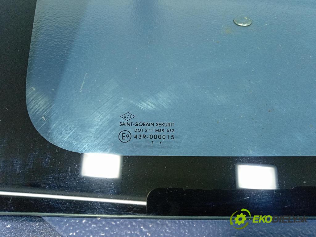 Dacia Lodgy 2018 sklo Karoséria: zad